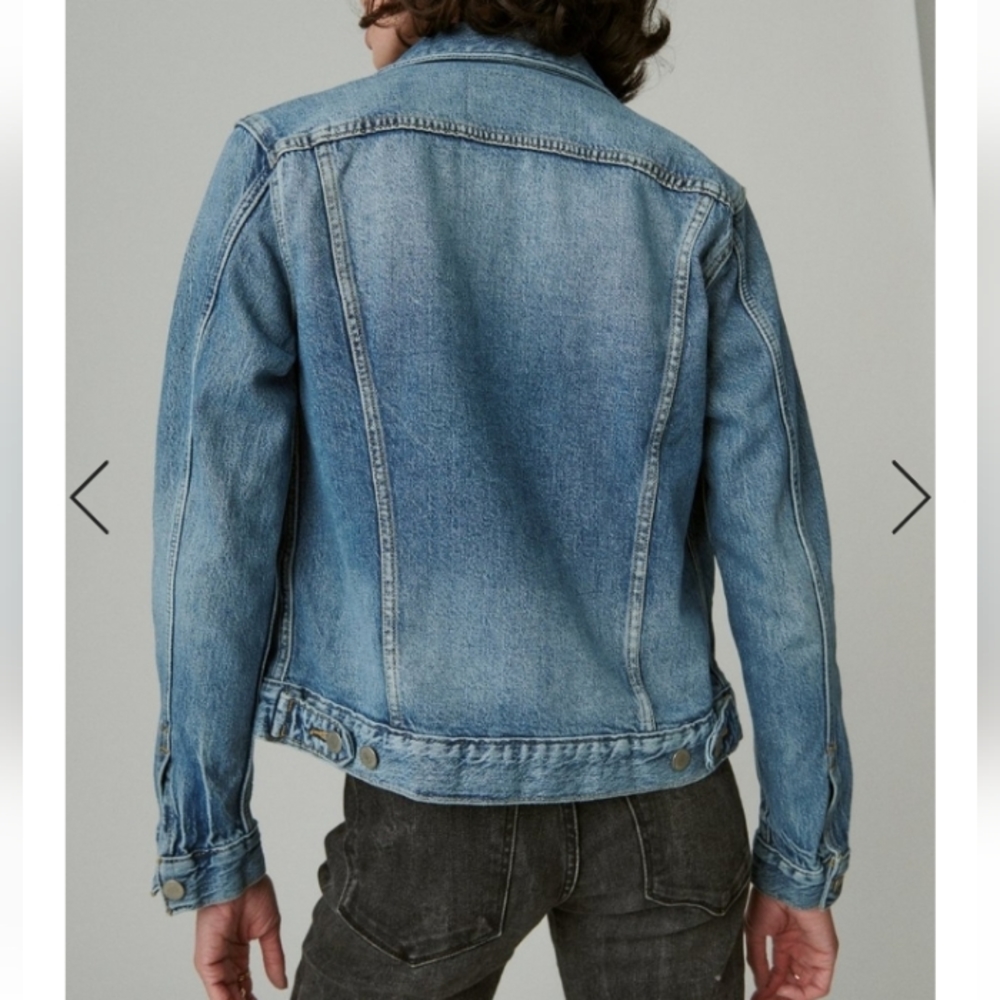 Lucky Brand The Tomboy Trucker Denim Jean Jacket  Size Small Petite Medium Wash - Picture 2 of 7